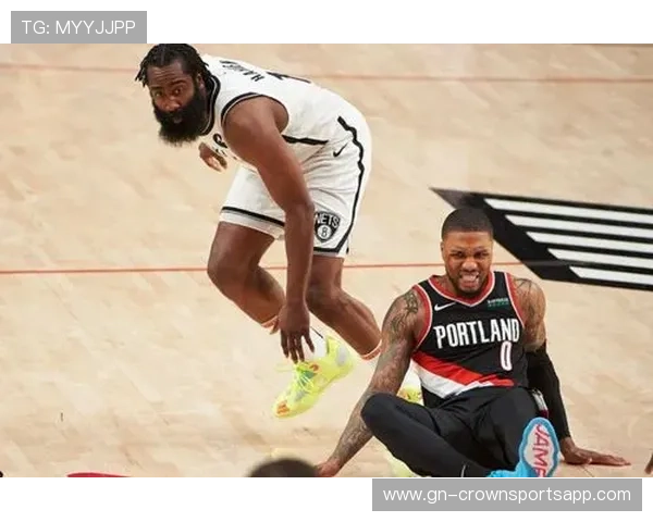 哈登背身单打效率优于利拉德，核心得分手角色稳固