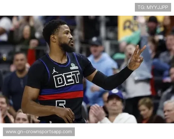 奥拉迪波突破能力提升明显，关键时刻得分比肩队友西蒙斯