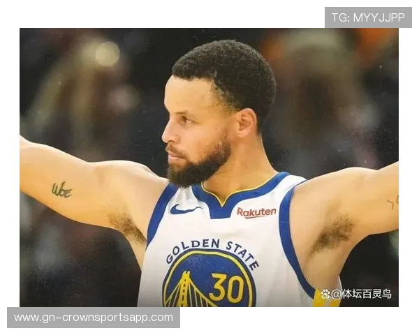 奥斯汀·里夫斯在防守端对位库里展现提升，三分出手更具威胁