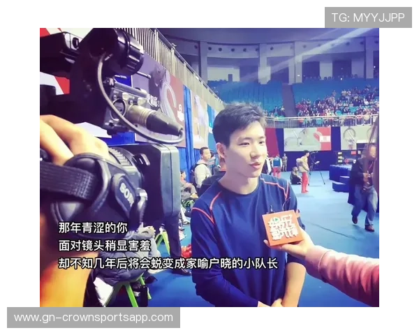 张博恒家的冰箱里只有蛋白粉和冰块？