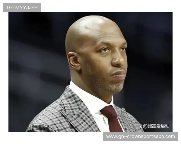 杨瀚森训练完直接去夜市啃烤串，这反差谁懂啊