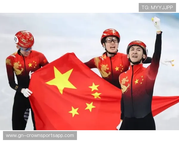 武大靖的冰场外生活简直像个亿万富翁，光一双鞋都得让你瞠目结舌