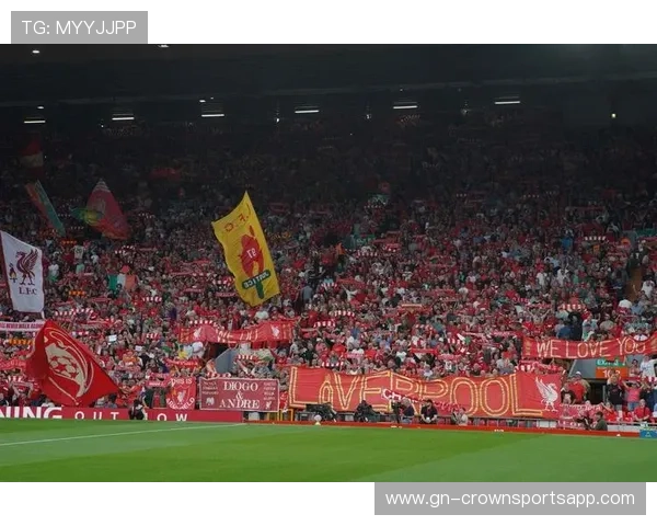 曼联重建进程混乱，方向缺失问题逐步反映在赛季表现中