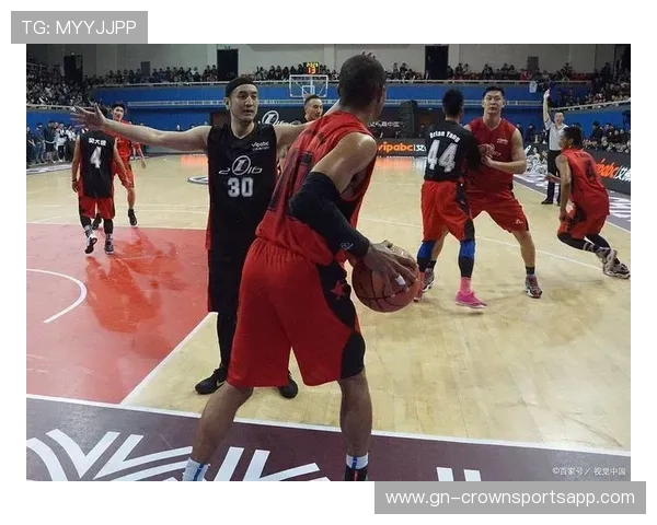 干扰发球违例如何判定？最新规则解析与赛场实例