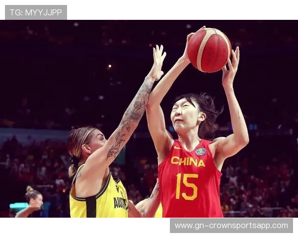 韩旭家里是真有矿?NBA赛场上的她和朋友圈生活画风差太多了吧! 韩旭家里是真有矿?NBA赛场上的她和朋友圈生活画风差太多了吧!